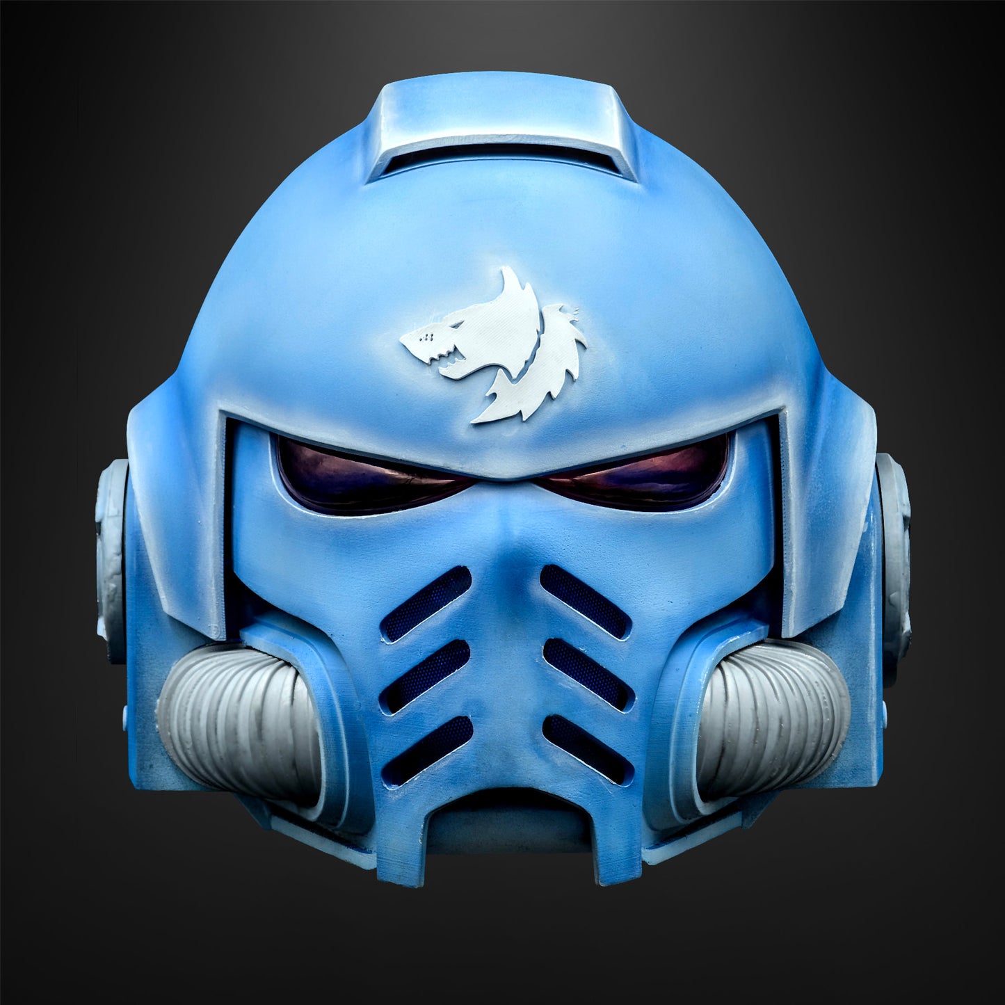 Warhammer 40K: Space Wolves Helmet - Prop or Cosplay