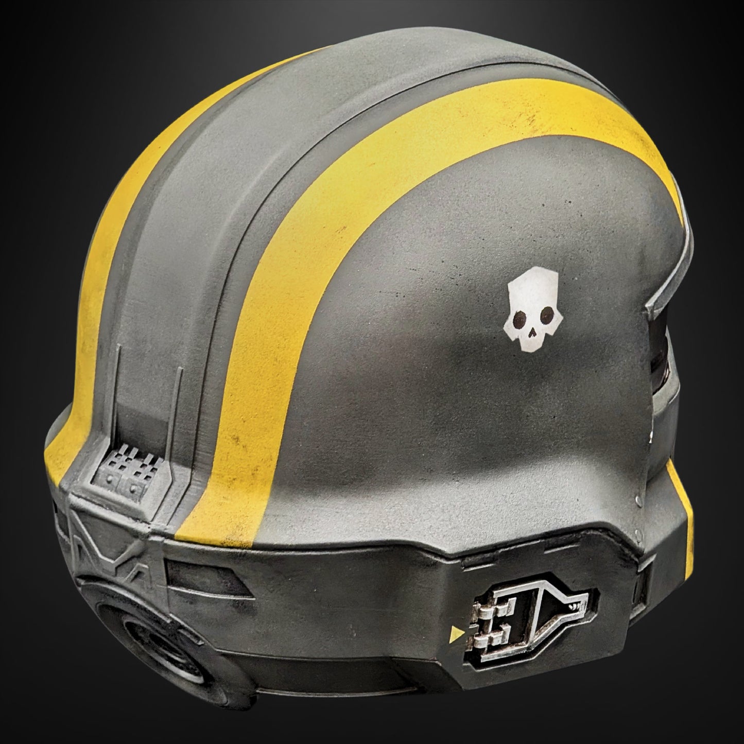 Helldivers: B-01 Tactical Helmet - Prop or Cosplay